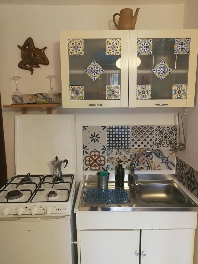 Casa Vacanze Il Girasole Caltagirone Exteriör bild